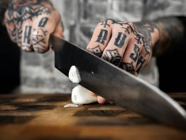 essential knives