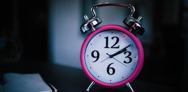 having a good sleep routine will help you lose weight