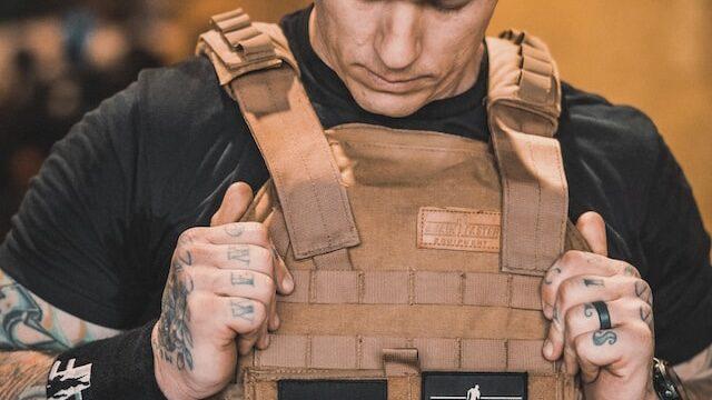 RUCKING WEIGHT VEST