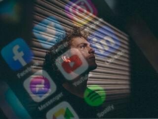 Stop comparing yourself to others online