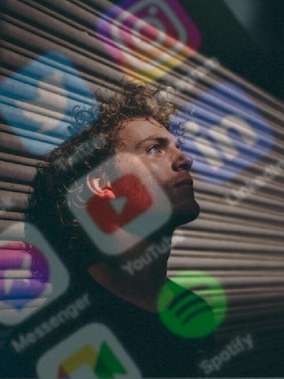 Stop comparing yourself to others online